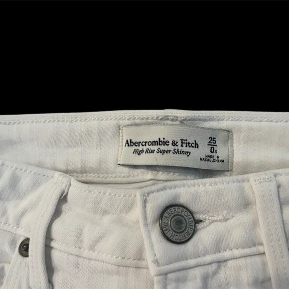 Abercrombie & Fitch High Rise Super Skinny 25/0s - Picture 4 of 4